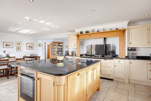 Photo 40- click for photo gallery